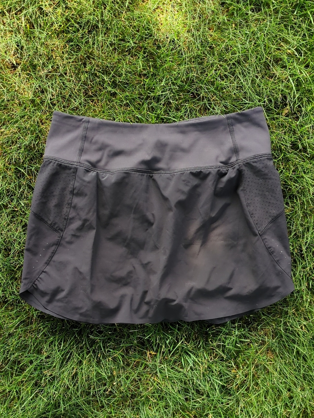 S Athleta Grippy Skort